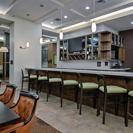 Hilton Garden Inn Lincoln Downtown/Haymarket Bagian luar foto