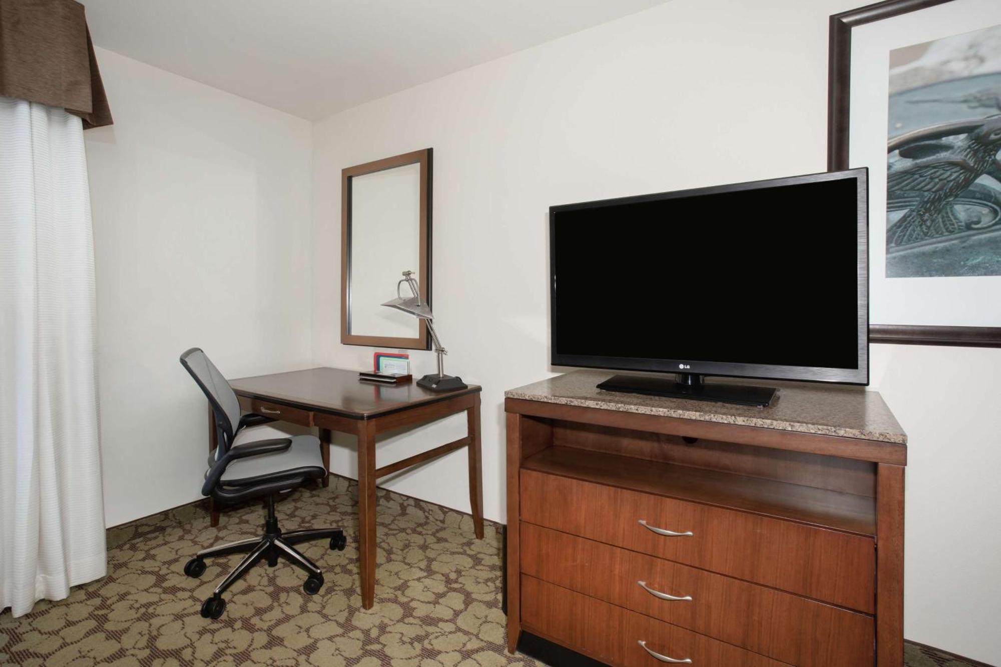 Hilton Garden Inn Lincoln Downtown/Haymarket Bagian luar foto